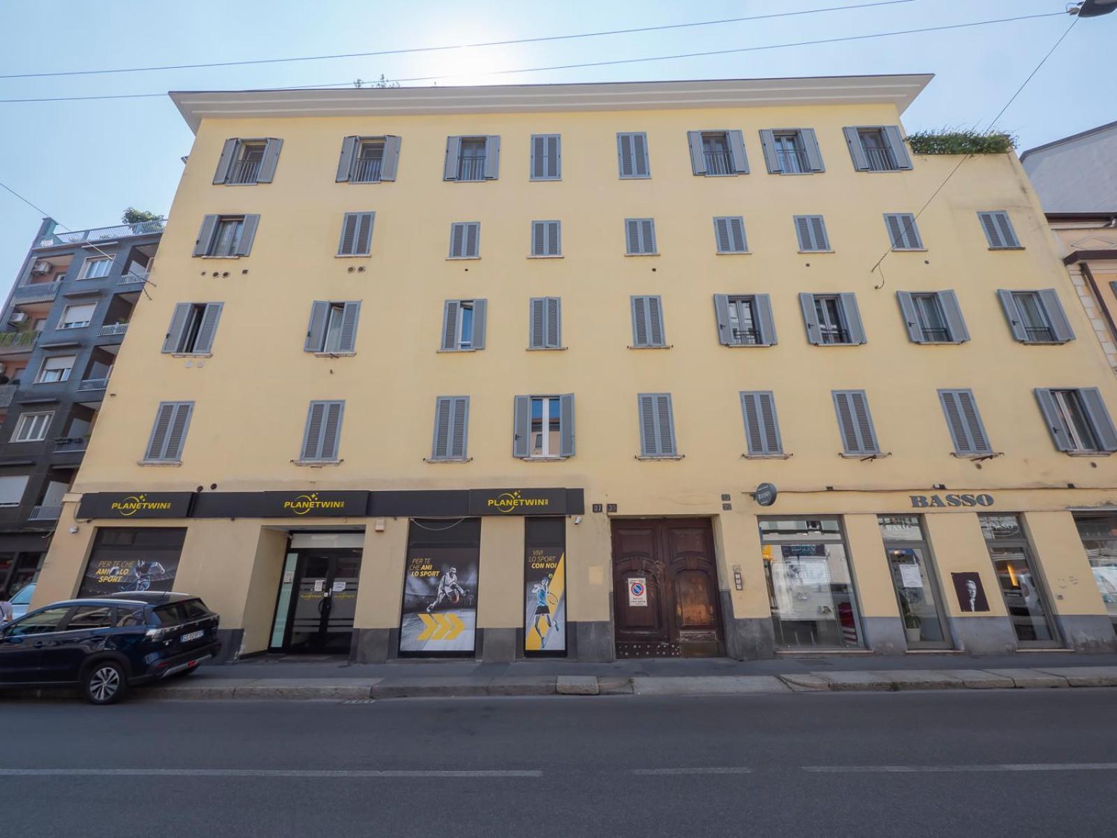 Canonica Attic Apartment ميلان المظهر الخارجي الصورة